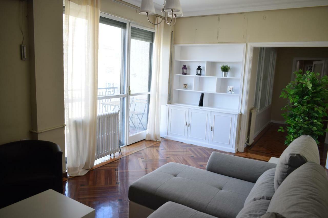 Espacios Blanco Santiago - Con Parking. Apartamento Valladolid Exterior foto