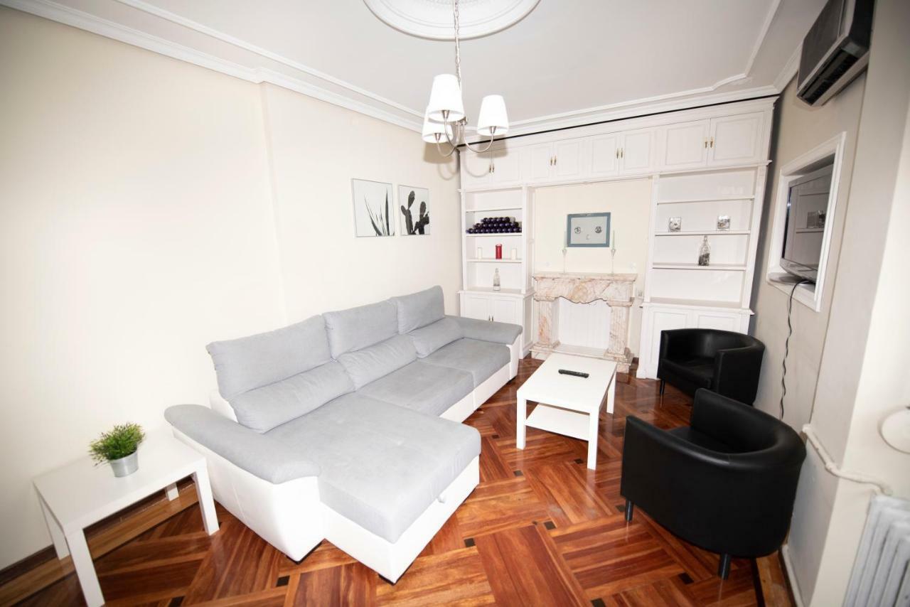 Espacios Blanco Santiago - Con Parking. Apartamento Valladolid Exterior foto